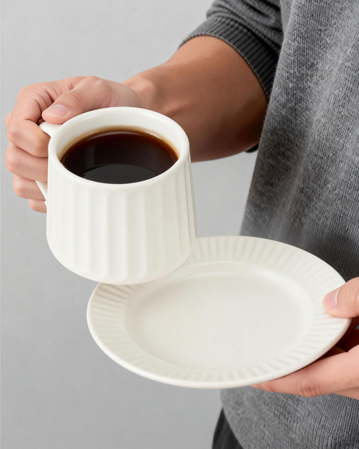 Vintage Design 11 oz Ceramic Latte Art Cappuccino Barista Cup with Saucer,Porcelain Vintage Embossed Tea Cup for Espresso,Coffee Bar, Brunch,Home Kitchen,Cups Are Microwave and Dishwasher Safe