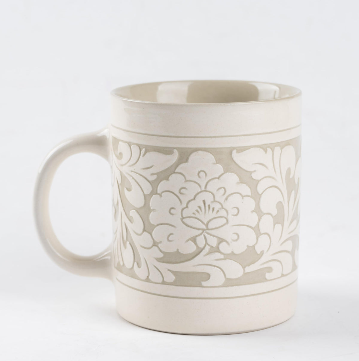 Hand-Carved Peony Band Black Glaze Straight Stoneware Mug, 17 oz